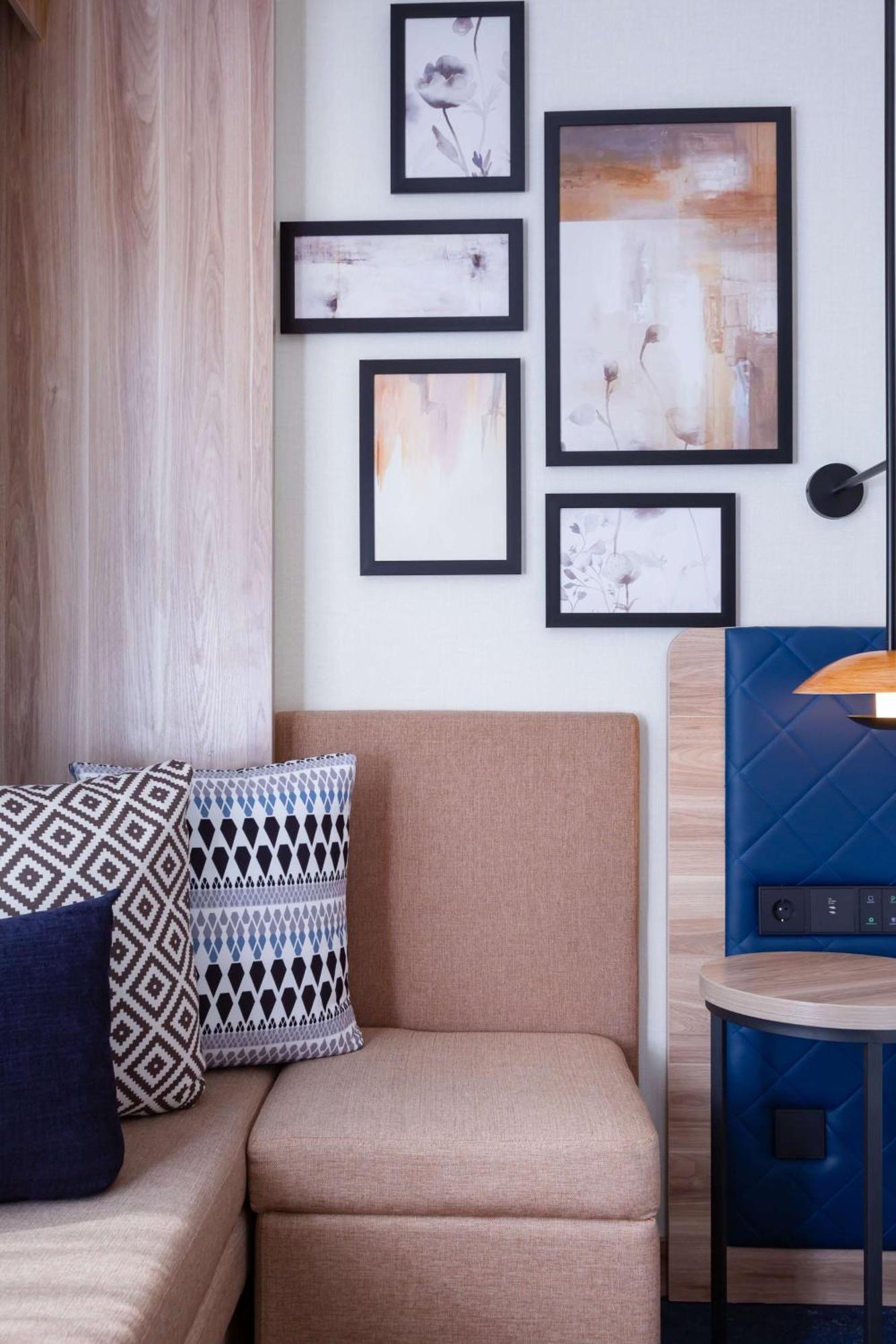 Hilton Garden Inn Szamarkand Kültér fotó