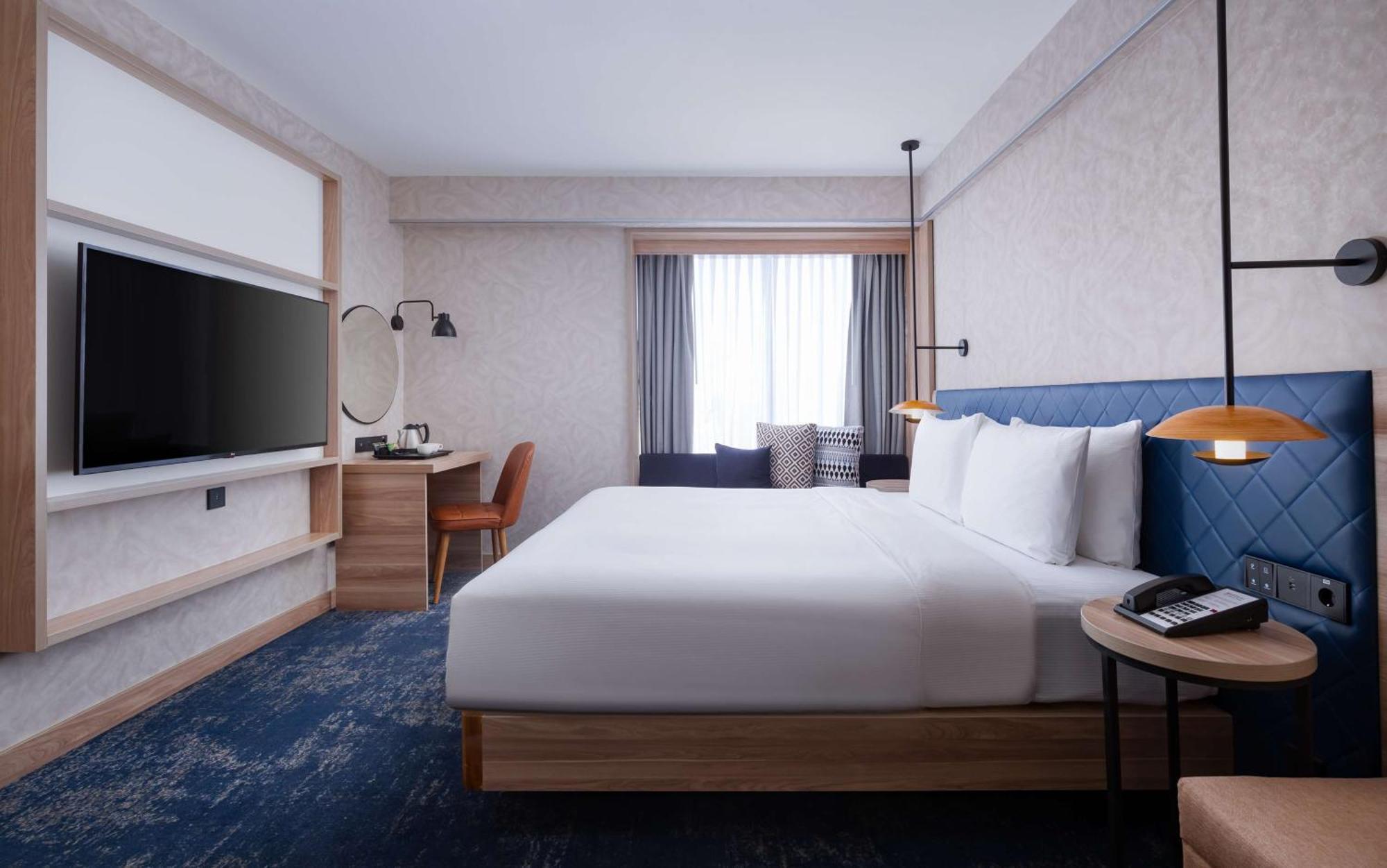 Hilton Garden Inn Szamarkand Kültér fotó