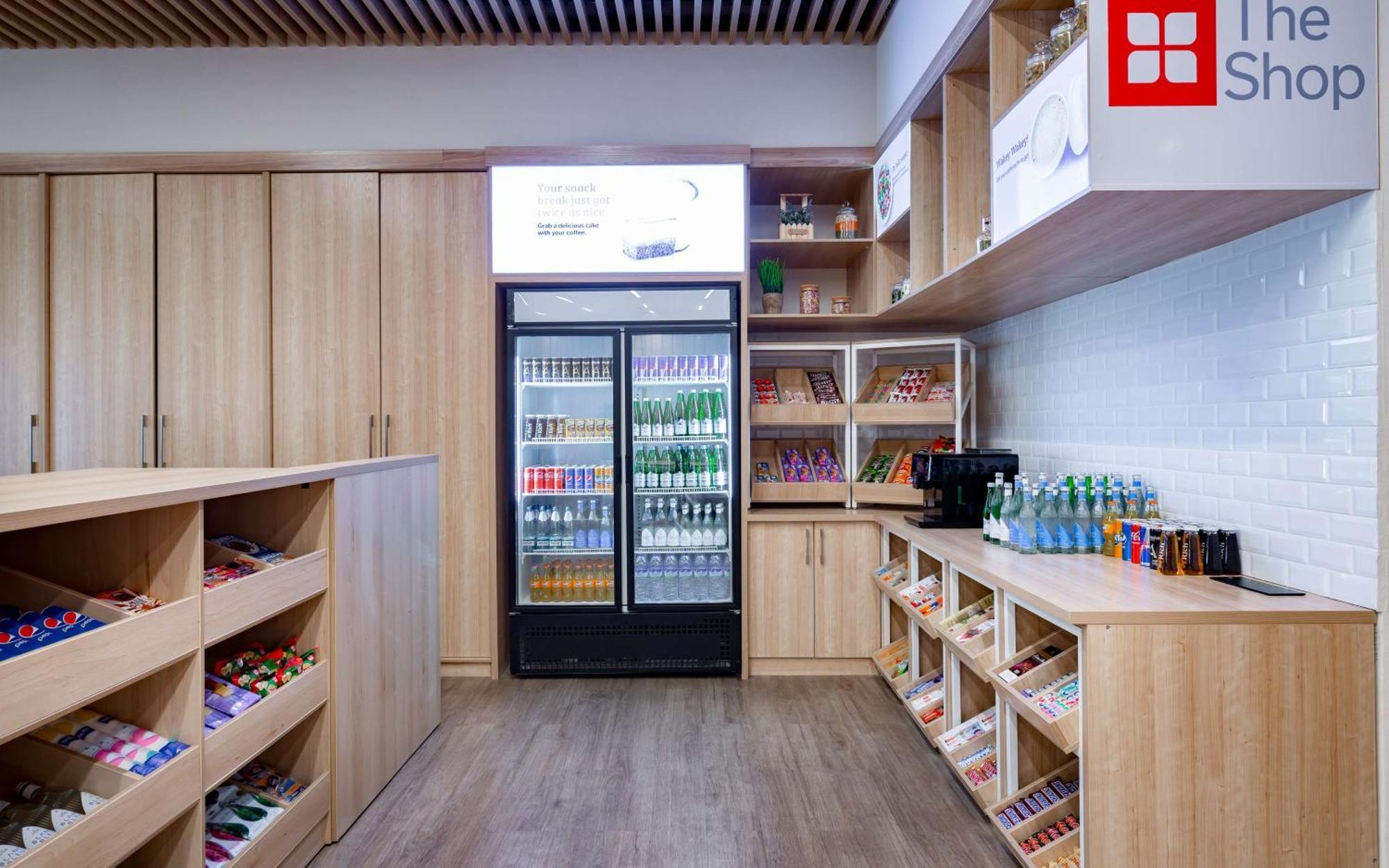 Hilton Garden Inn Szamarkand Kültér fotó